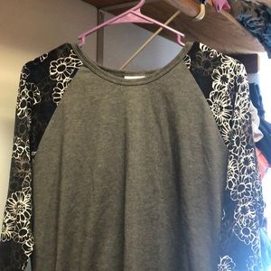 Lularoe top
